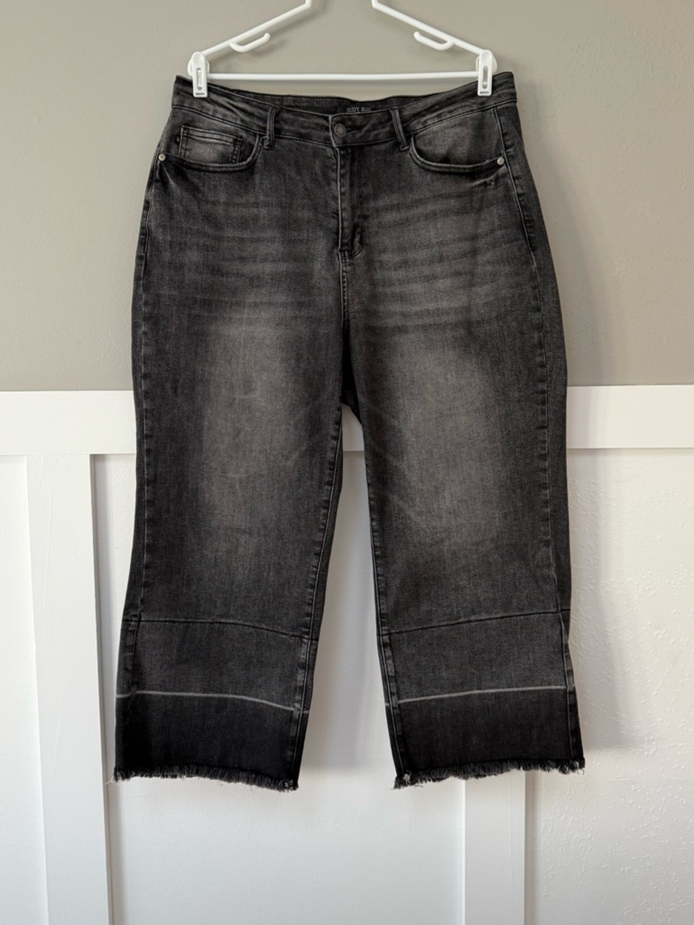 Judy Blue High Rise Wide Leg Crop Jeans - Picture 3 of 9